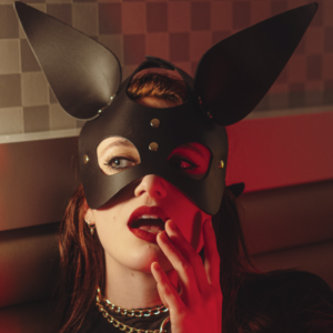 Masque Oreilles Lapin Noir et Gold